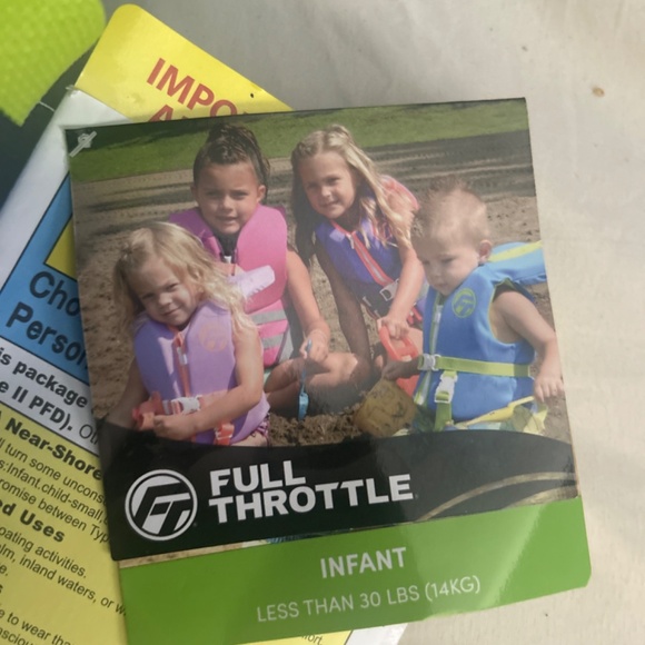 Full throttle infant life jacket - Picture 5 of 6